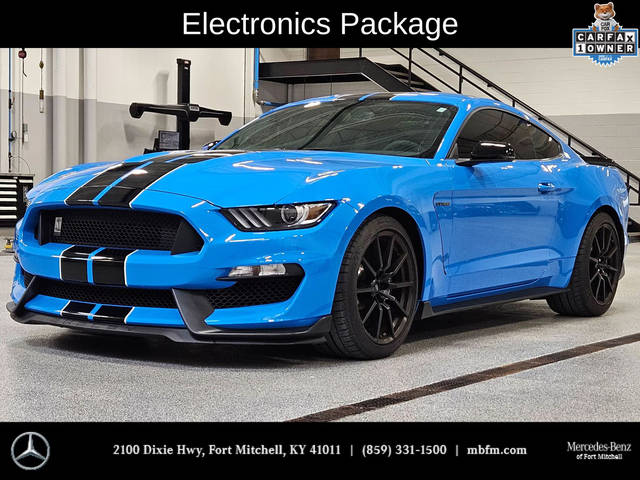 2017 Ford Mustang Shelby GT350 RWD photo