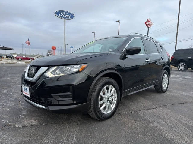 2017 Nissan Rogue SV AWD photo