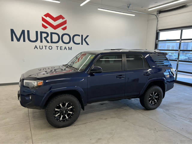 2018 Toyota 4Runner SR5 4WD photo