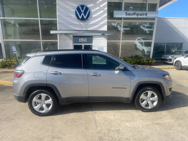 2018 Jeep Compass Latitude FWD photo