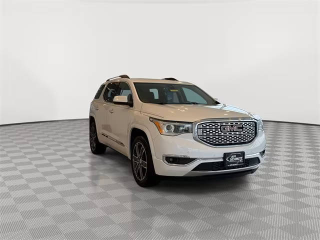 2018 GMC Acadia Denali FWD photo