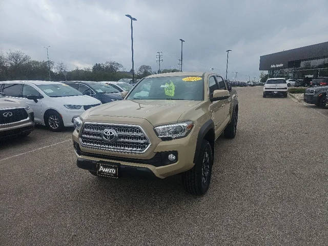 2017 Toyota Tacoma TRD Off Road 4WD photo