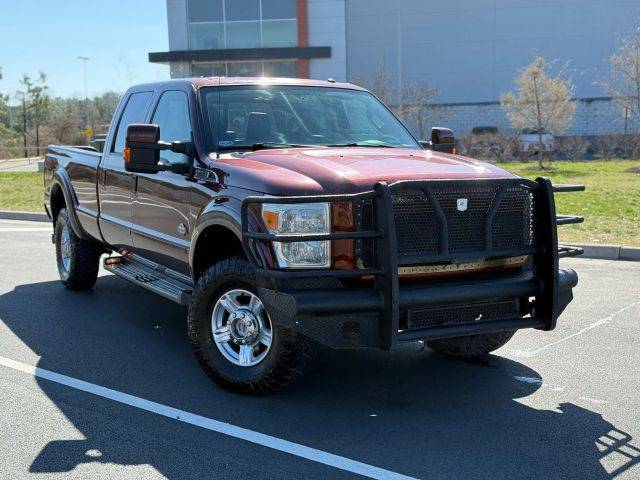 2015 Ford F-350 Super Duty Lariat 4WD photo