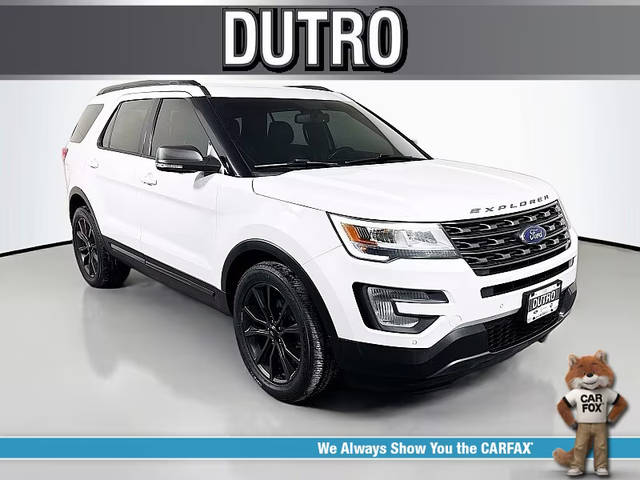 2017 Ford Explorer XLT 4WD photo