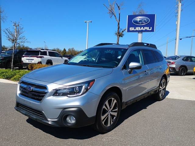 2018 Subaru Outback Limited AWD photo