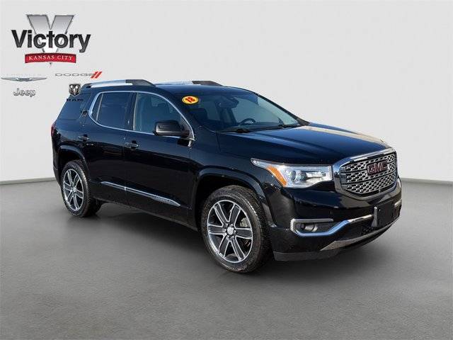 2018 GMC Acadia Denali AWD photo