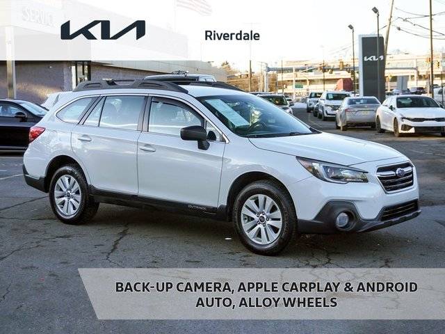 2018 Subaru Outback  AWD photo