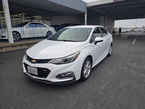 2018 Chevrolet Cruze LT FWD photo