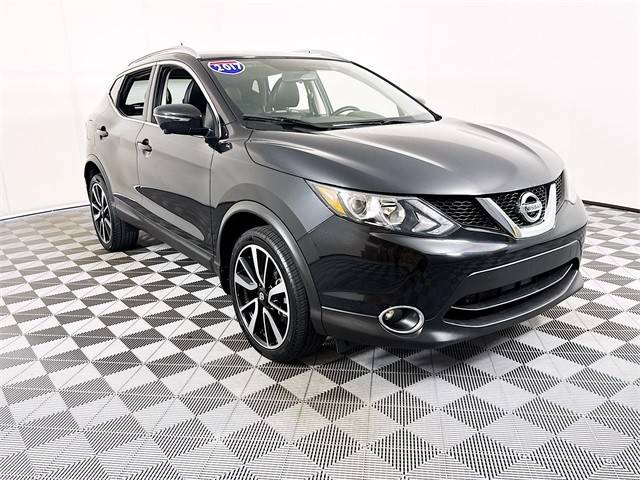 2017 Nissan Rogue Sport SL FWD photo