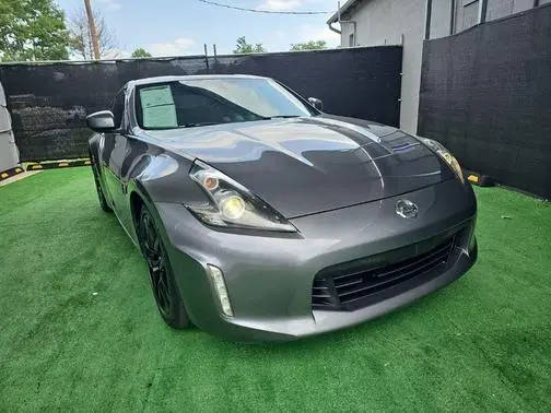 2017 Nissan 370Z RWD photo