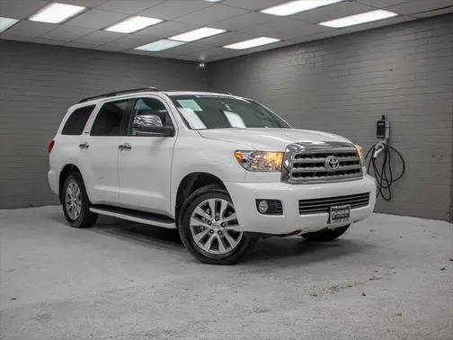 2016 Toyota Sequoia Limited 4WD photo