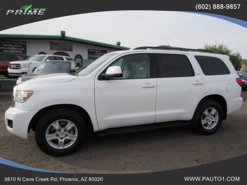 2016 Toyota Sequoia SR5 4WD photo