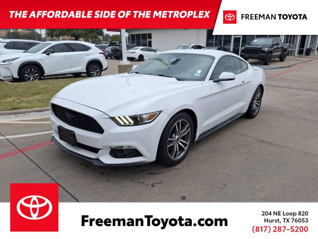 2017 Ford Mustang EcoBoost RWD photo