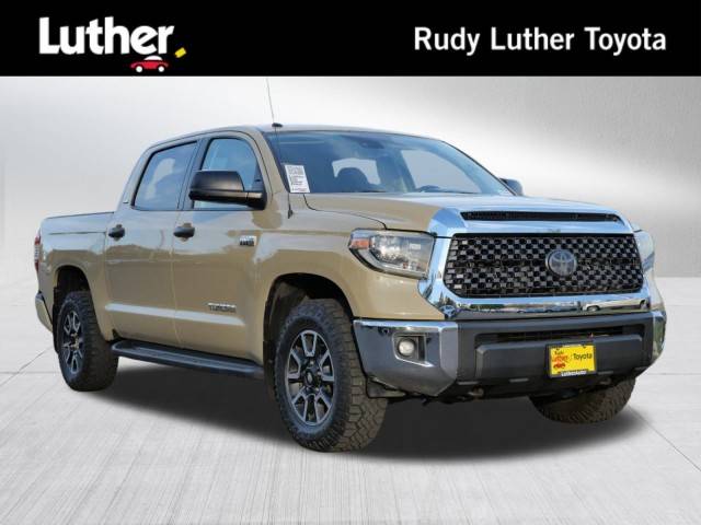 2018 Toyota Tundra SR5 4WD photo