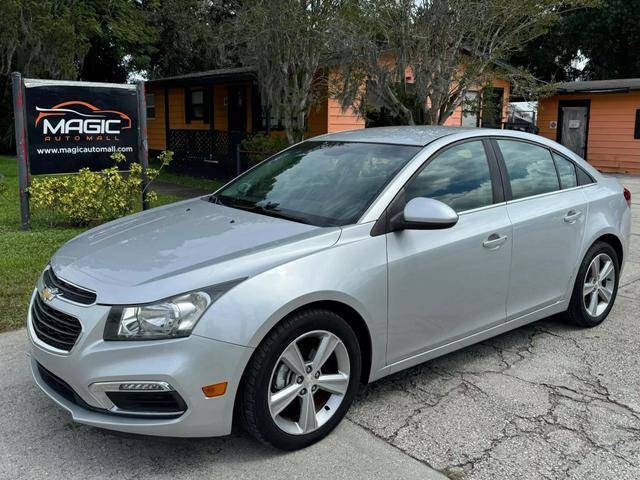 2015 Chevrolet Cruze LT FWD photo