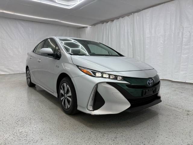 2017 Toyota Prius Prime Premium FWD photo