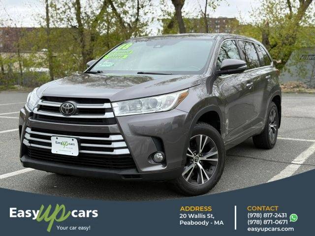 2017 Toyota Highlander LE Plus AWD photo