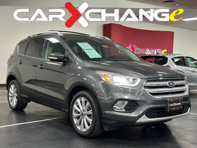 2018 Ford Escape Titanium 4WD photo