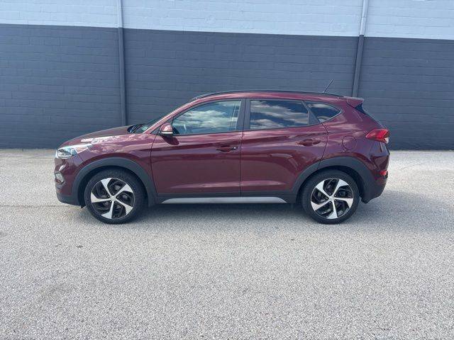 2017 Hyundai Tucson Value AWD photo