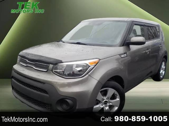 2018 Kia Soul Base FWD photo