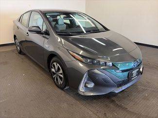 2017 Toyota Prius Prime Advanced FWD photo