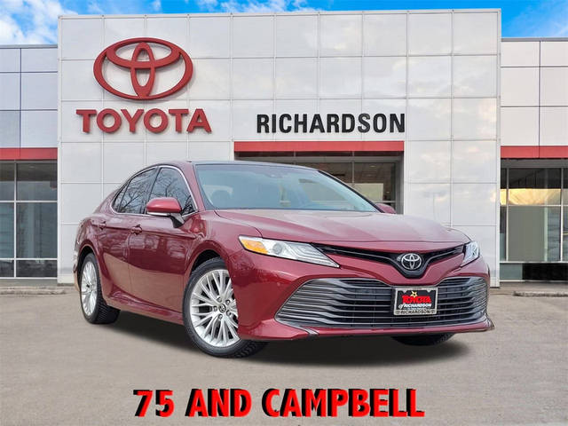 2018 Toyota Camry XLE V6 FWD photo