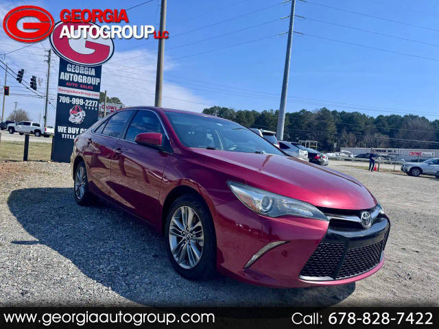 2015 Toyota Camry SE FWD photo