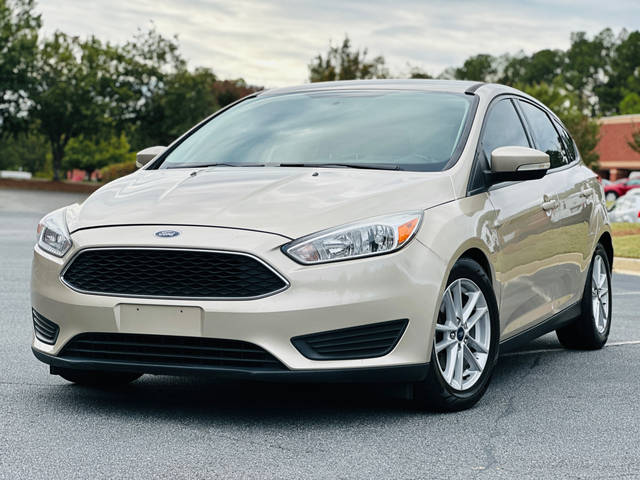 2017 Ford Focus SE FWD photo