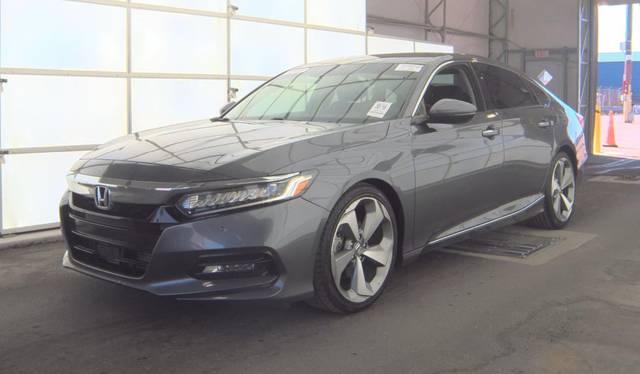 2018 Honda Accord Touring 1.5T FWD photo