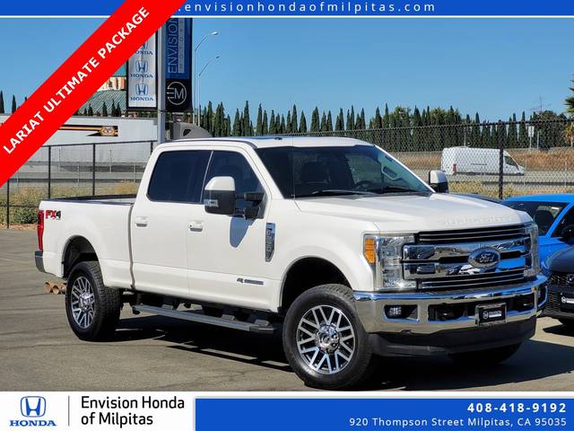 2017 Ford F-250 Super Duty Lariat 4WD photo