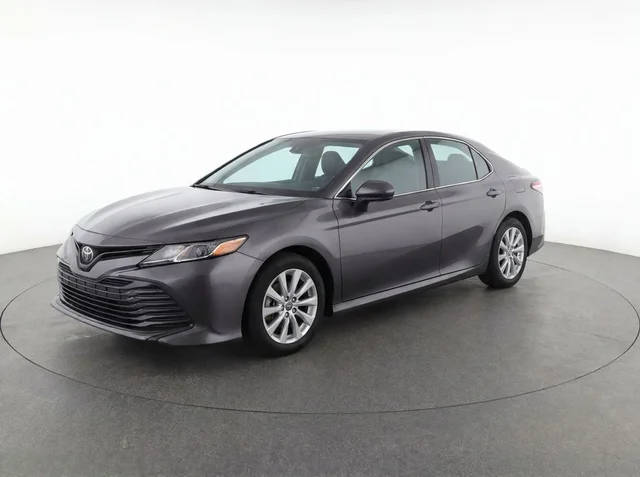 2018 Toyota Camry LE FWD photo
