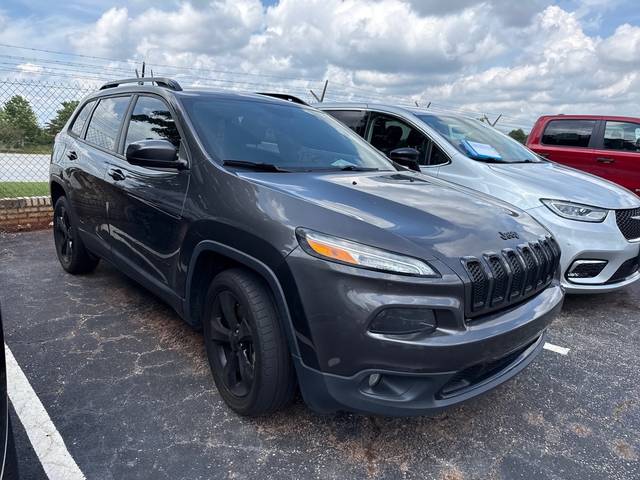 2018 Jeep Cherokee Latitude FWD photo