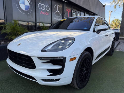 2018 Porsche Macan GTS AWD photo