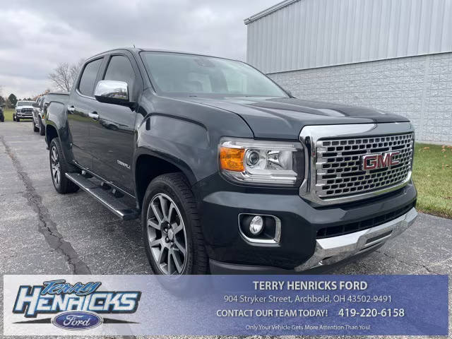 2018 GMC Canyon 4WD Denali 4WD photo
