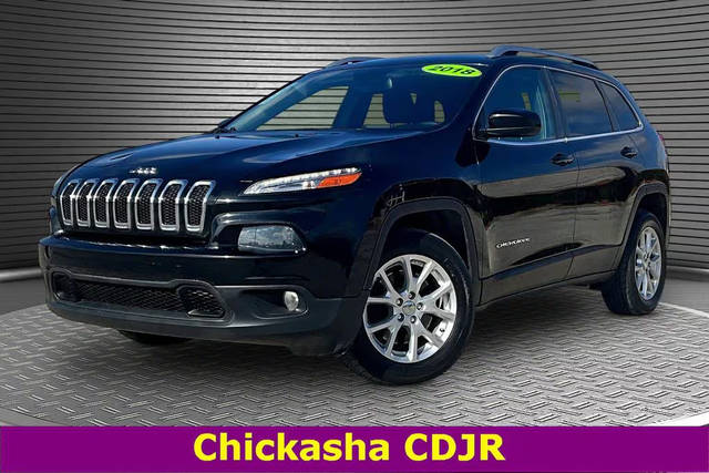 2018 Jeep Cherokee Latitude FWD photo