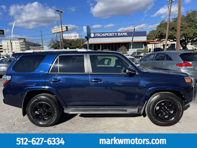 2018 Toyota 4Runner SR5 Premium RWD photo