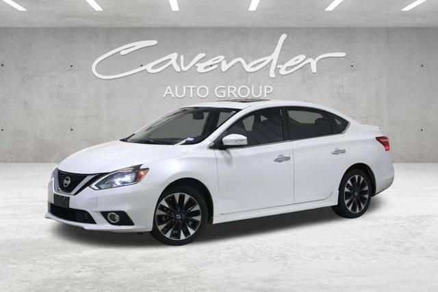 2017 Nissan Sentra SR FWD photo