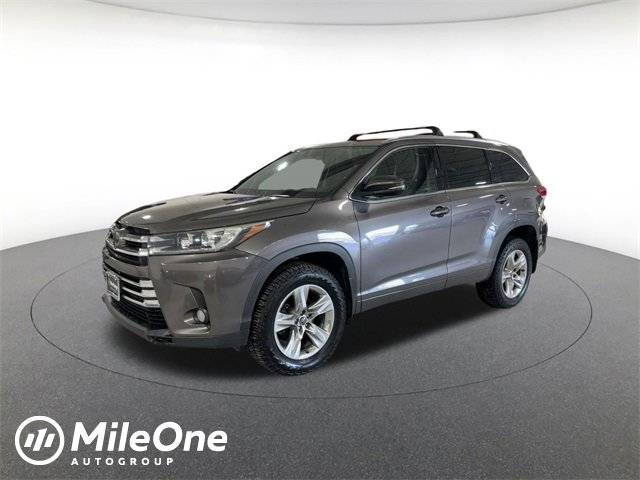 2017 Toyota Highlander Limited AWD photo