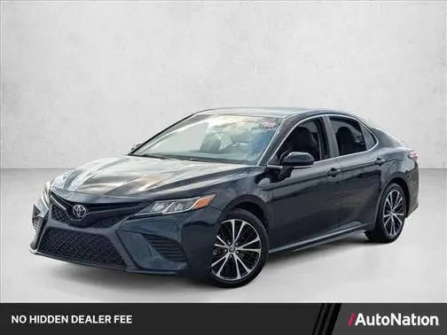 2018 Toyota Camry SE FWD photo