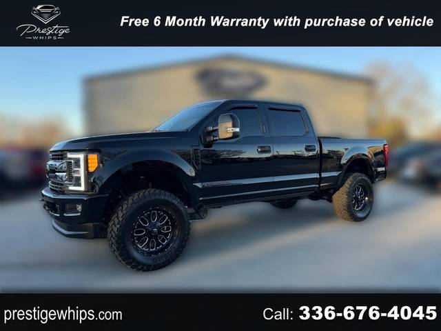 2017 Ford F-250 Super Duty XLT 4WD photo