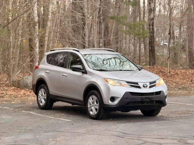 2015 Toyota RAV4 LE AWD photo