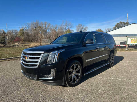 2018 Cadillac Escalade ESV Platinum 4WD photo