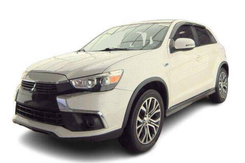 2017 Mitsubishi Outlander Sport ES 2.0 4WD photo