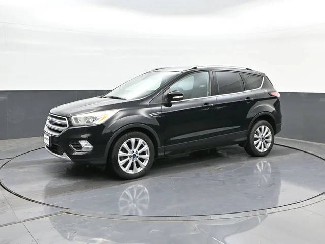 2017 Ford Escape Titanium FWD photo