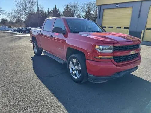 2018 Chevrolet Silverado 1500 Custom 4WD photo