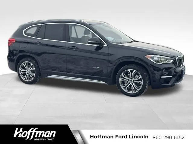 2017 BMW X1 xDrive28i AWD photo