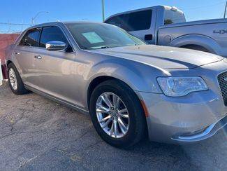 2016 Chrysler 300 300C RWD photo