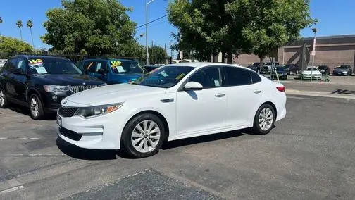 2018 Kia Optima EX FWD photo