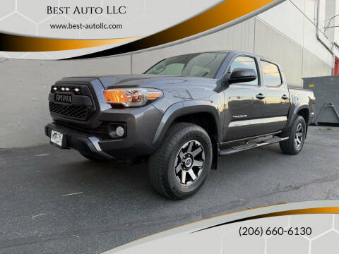 2017 Toyota Tacoma SR5 4WD photo