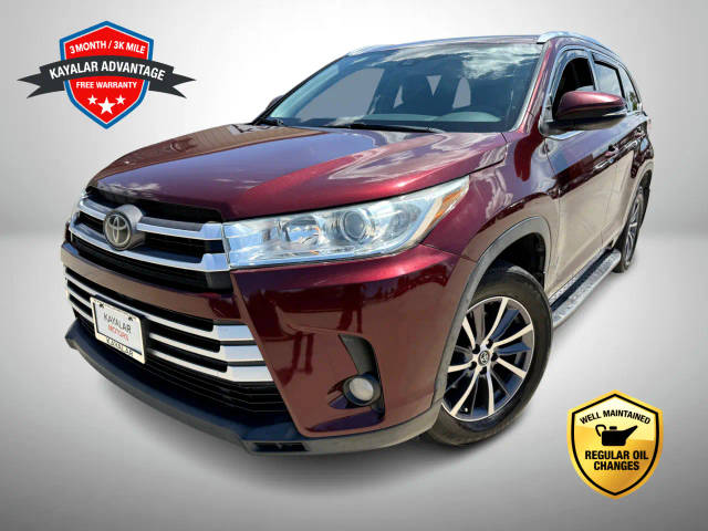 2017 Toyota Highlander XLE FWD photo